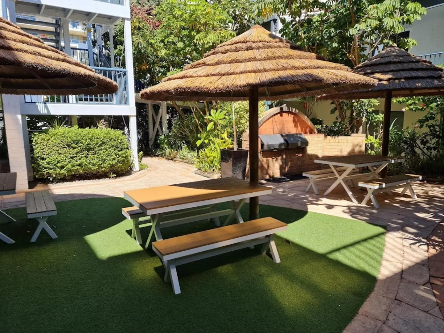 West Beach Lagoon 107 - Great Value Perth Apartment